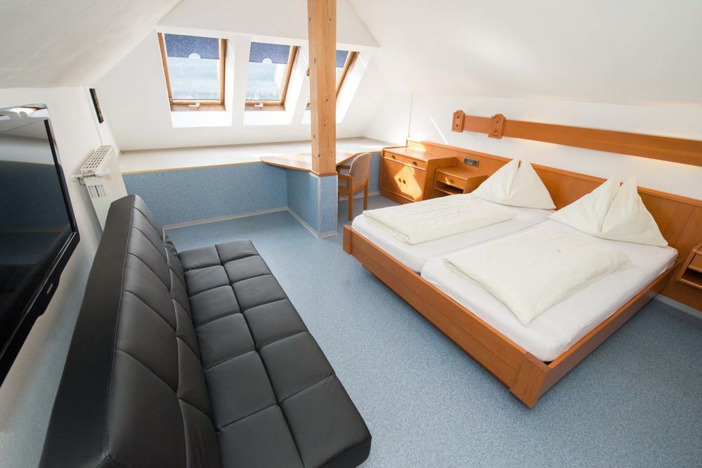 Ferienwohnungen Plattner Weissensee Zimmer foto
